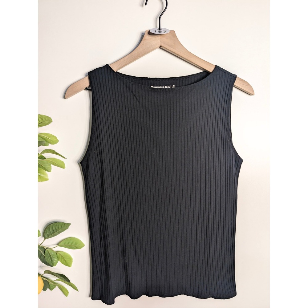 Abercrombie & Fitch Sleeveless Knit Top Sz M
